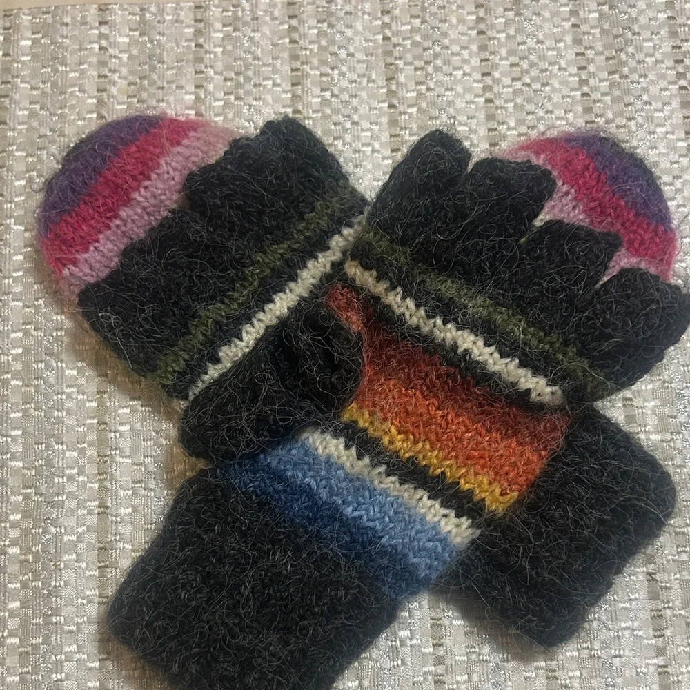 Unbranded Multicolor Striped Mittens/ gloves M/ L
